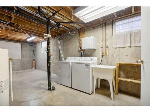 8704 6 Street Se, Calgary, AB - Indoor Photo Showing Laundry Room