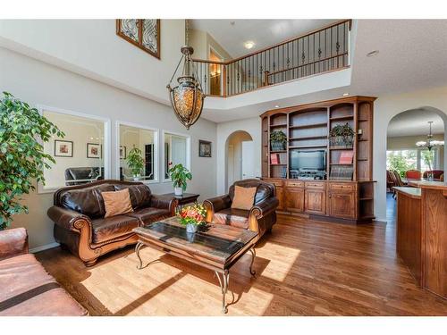 363 Rocky Ridge Drive Nw, Calgary, AB - Indoor Photo Showing Living Room