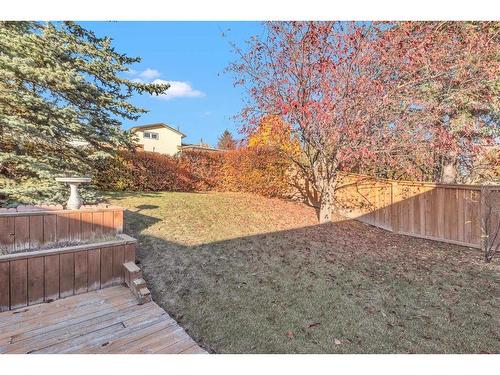 36 Silver Ridge Rise Nw, Calgary, AB - Outdoor