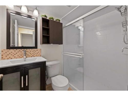 701-235 15 Avenue Sw, Calgary, AB - Indoor Photo Showing Bathroom