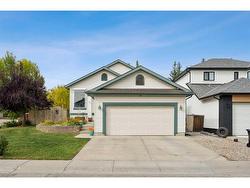 10 Tuscany Meadows Heights NW Calgary, AB T3L 2L2