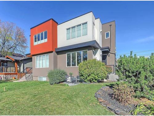 4502 20 Avenue Nw, Calgary, AB - Outdoor