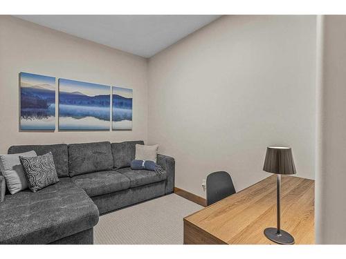 204-155 Crossbow Place, Canmore, AB - Indoor