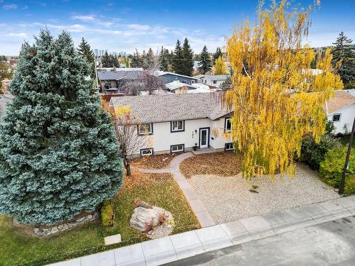 184 Huntchester Crescent Ne, Calgary, AB - Outdoor