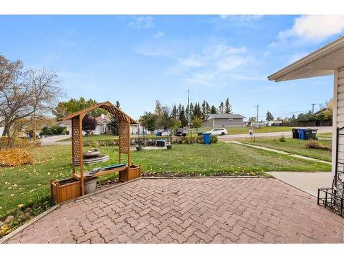 1314 22 Avenue, Didsbury, AB - Outdoor