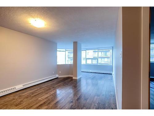 504-626 15 Avenue Sw, Calgary, AB - Indoor Photo Showing Other Room