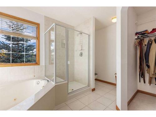 66 Tuscany Hills Point Nw, Calgary, AB - Indoor Photo Showing Bathroom