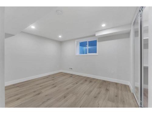 179 Flavelle Road Se, Calgary, AB - Indoor Photo Showing Other Room