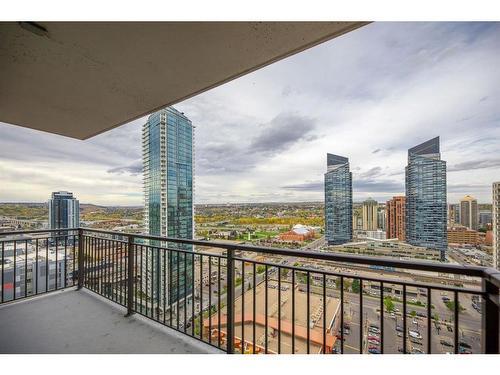 2303-1118 12 Avenue Sw, Calgary, AB - Outdoor With Balcony With View With Exterior