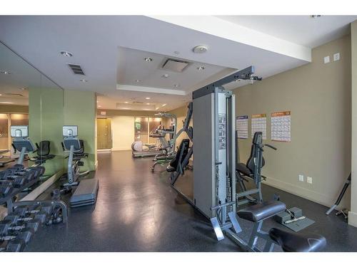 2303-1118 12 Avenue Sw, Calgary, AB - Indoor Photo Showing Gym Room