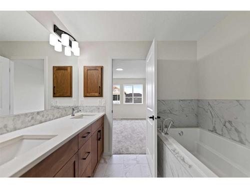 41 Corner Glen Road Ne, Calgary, AB - Indoor Photo Showing Bathroom