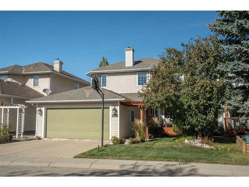 133 Valley Meadow Close Nw, Calgary, AB - Outdoor