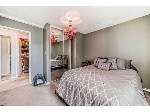 304-1512 16 Avenue Sw, Calgary, AB - Indoor Photo Showing Bedroom