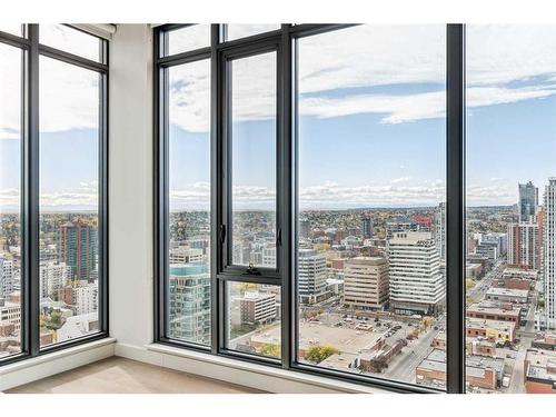 2702-1010 6 Street Sw, Calgary, AB - Indoor Photo Showing Other Room