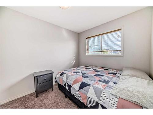 3104-111 Tarawood Lane Ne, Calgary, AB - Indoor Photo Showing Bedroom