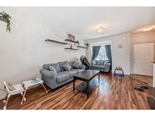 3104-111 Tarawood Lane Ne, Calgary, AB - Indoor Photo Showing Living Room