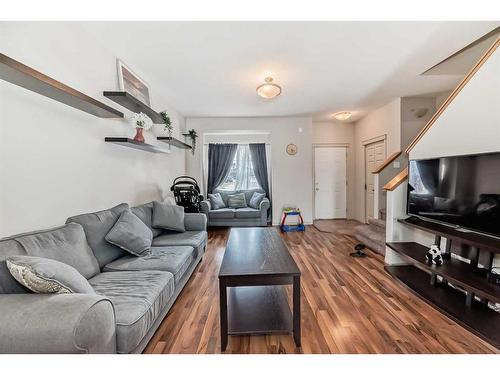 3104-111 Tarawood Lane Ne, Calgary, AB - Indoor Photo Showing Living Room