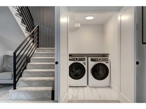 131 Mapleburn Drive Se, Calgary, AB - Indoor Photo Showing Laundry Room