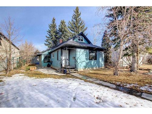 6152 Bowwood Drive Nw, Calgary, AB - Outdoor