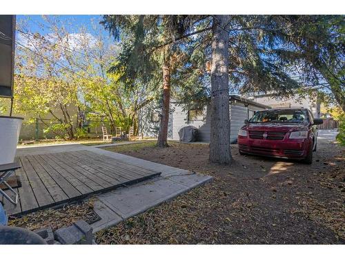 6152 Bowwood Drive Nw, Calgary, AB - Outdoor