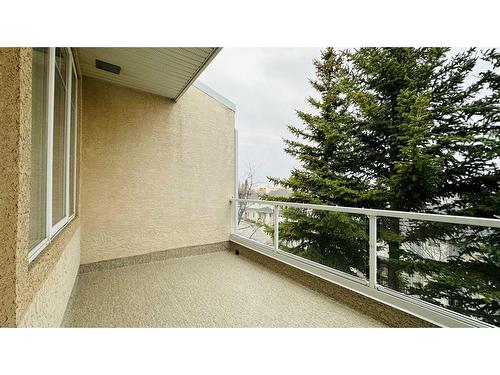 310-108 Edgeridge Terrace Nw, Calgary, AB - Outdoor With Balcony With Exterior