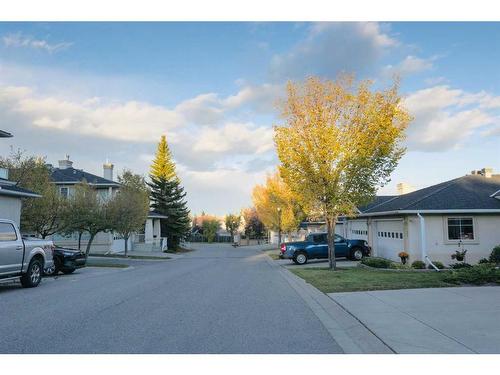 310-108 Edgeridge Terrace Nw, Calgary, AB - Outdoor