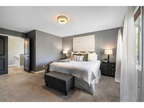 38 Sage Valley Manor Nw, Calgary, AB - Indoor Photo Showing Bedroom