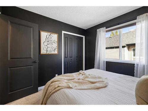 38 Sage Valley Manor Nw, Calgary, AB - Indoor Photo Showing Bedroom