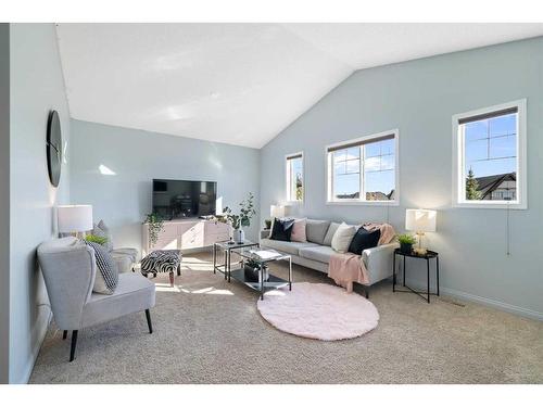 38 Sage Valley Manor Nw, Calgary, AB - Indoor Photo Showing Living Room