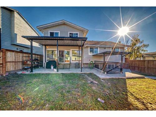 63 Whiteram Court Ne, Calgary, AB - Outdoor