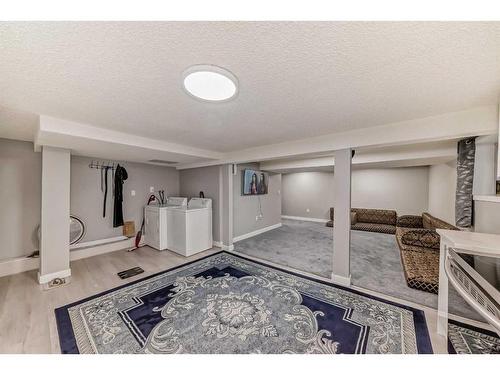 63 Whiteram Court Ne, Calgary, AB - Indoor