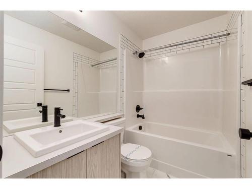 78 Walgrove Common Se, Calgary, AB - Indoor Photo Showing Laundry Room