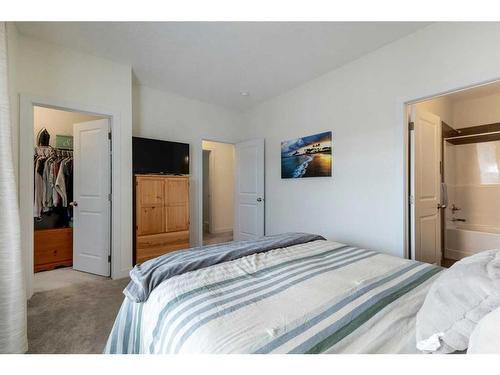 479 Canals Crossing, Airdrie, AB - Indoor Photo Showing Bedroom