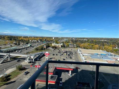 911-3830 Brentwood Road Nw, Calgary, AB - Outdoor With Balcony With View