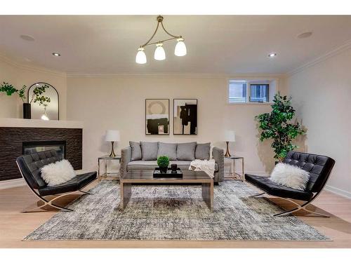 2407 27 Street Sw, Calgary, AB - Indoor Photo Showing Living Room With Fireplace