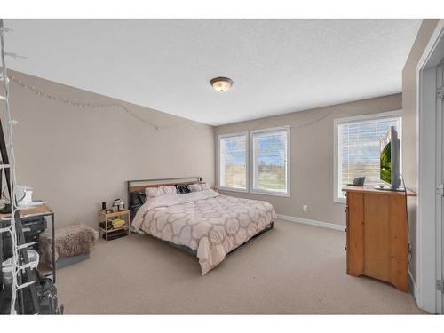 52 Royal Oak Lane Nw, Calgary, AB - Indoor Photo Showing Bedroom