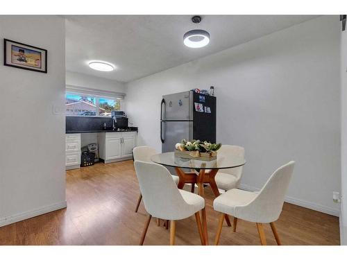 203-8231 Elbow Drive Sw, Calgary, AB - Indoor Photo Showing Dining Room