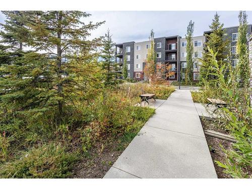 124-195 Kincora Glen Road Nw, Calgary, AB - Outdoor