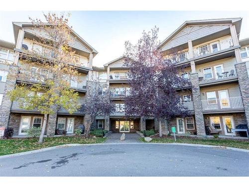 205-1414 17 Street Se, Calgary, AB - Outdoor With Balcony With Facade