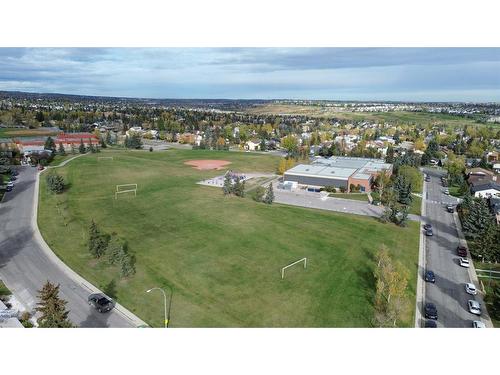 39 Bermuda Drive Nw, Calgary, AB - Outdoor With View