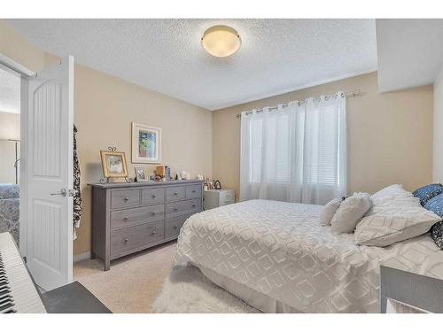 1208-450 Sage Valley Drive Nw, Calgary, AB - Indoor Photo Showing Bedroom