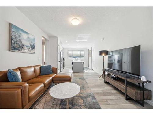 3959 206 Avenue Se, Calgary, AB - Indoor Photo Showing Living Room