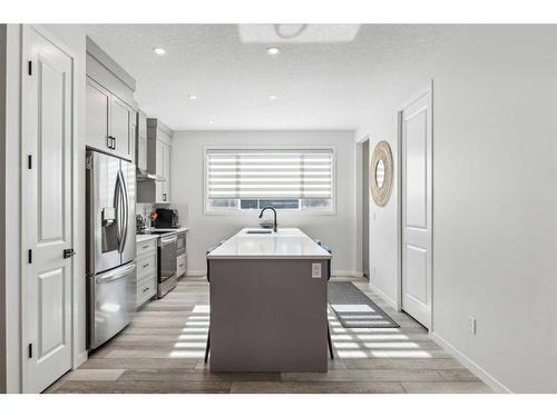 3959 206 Avenue Se, Calgary, AB - Indoor Photo Showing Kitchen