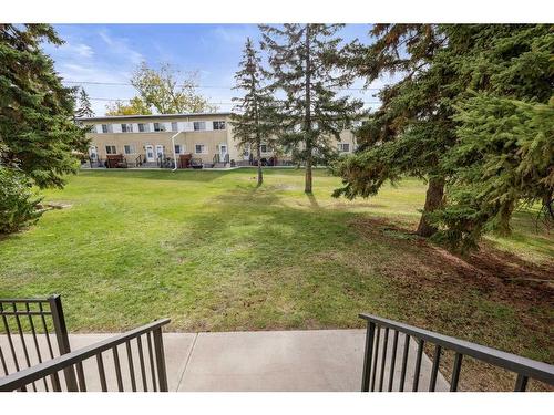 157-2211 19 Street Ne, Calgary, AB - Outdoor With Balcony