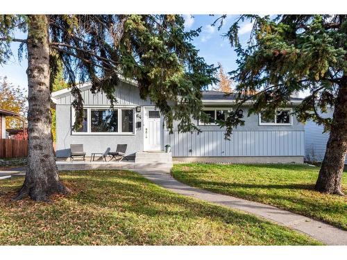 64 Healy Drive Sw, Calgary, AB - Outdoor