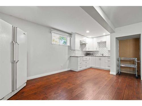 125 Aspen Way, Vulcan, AB - Indoor Photo Showing Kitchen