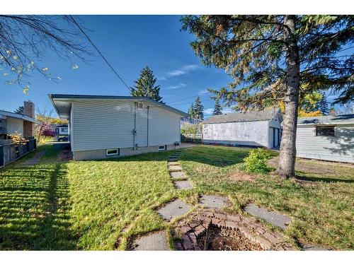 268 Acadia Drive Se, Calgary, AB - Outdoor