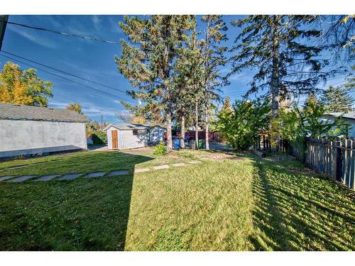 268 Acadia Drive Se, Calgary, AB - Outdoor