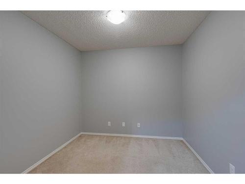 2310-1317 27 Street Se, Calgary, AB - Indoor Photo Showing Other Room