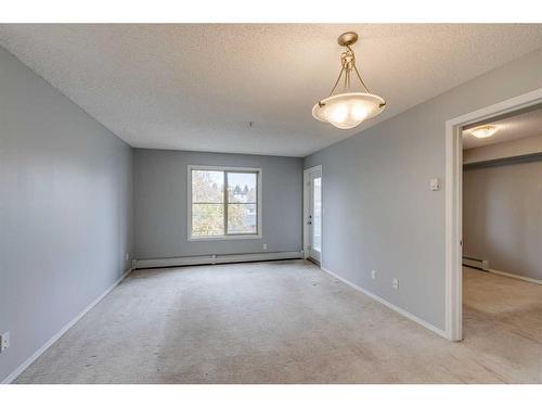 2310-1317 27 Street Se, Calgary, AB - Indoor Photo Showing Other Room